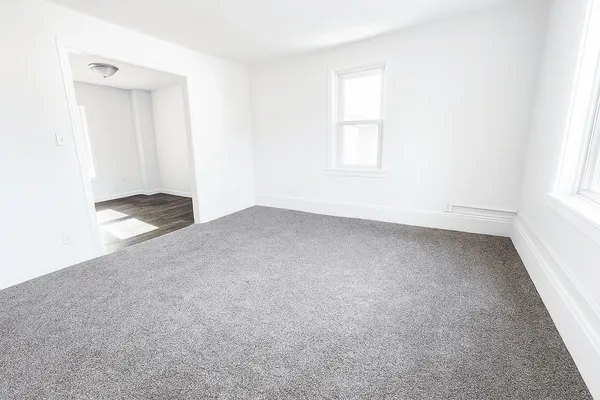 $190,000 | 31195 Merriman Place, Romulus, MI 48174