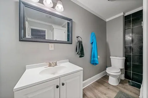 $300,000 | 4621 Genessee Street, Kansas City, MO 64112