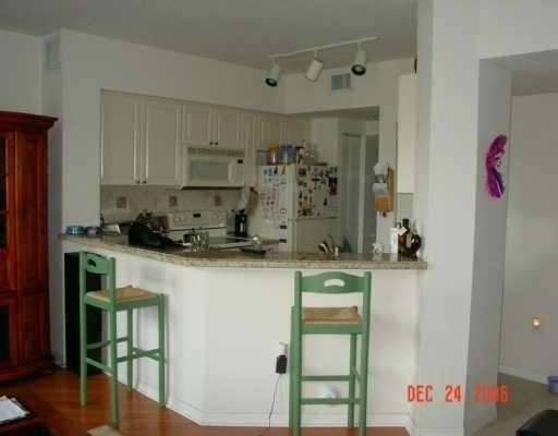6318 West Sample Road, Unit B5 Coral Springs, FL 33067 - Photo 3 of 13 Kitchen