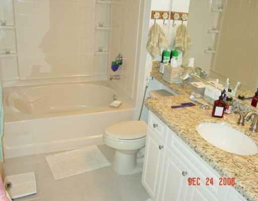 6318 West Sample Road, Unit B5 Coral Springs, FL 33067 - Photo 9 of 13 Master Bath/Spa