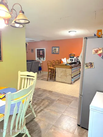 $87,998 | 853 Lakeside Drive, Walnut, MS 38683