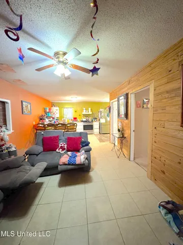 $91,000 | 853 Lakeside Drive, Walnut, MS 38683