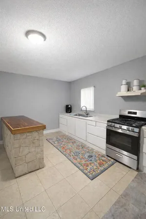 $87,998 | 853 Lakeside Drive, Walnut, MS 38683