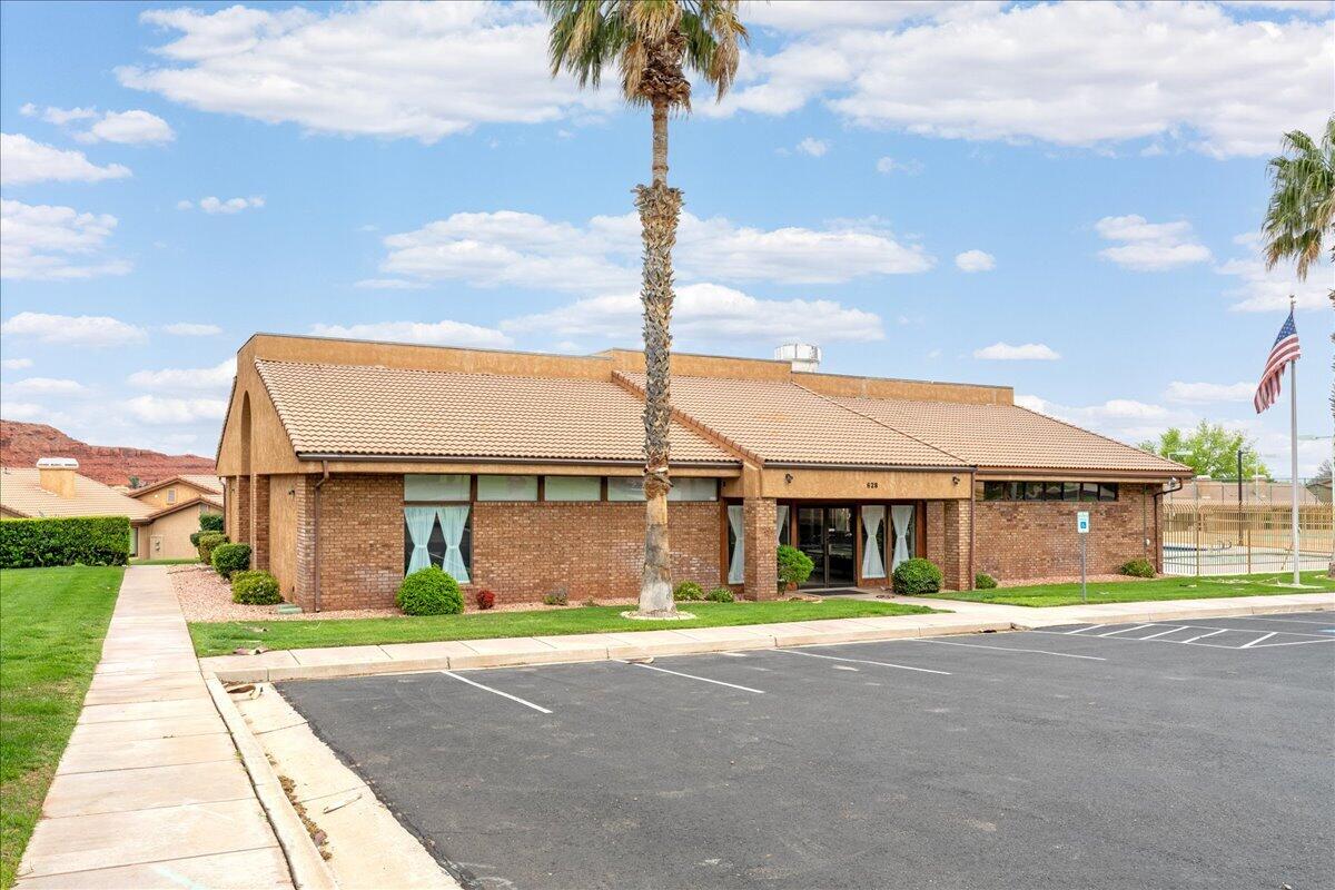 872 West 680 North St. George, UT 84770 - Photo 44 of 48 Club house