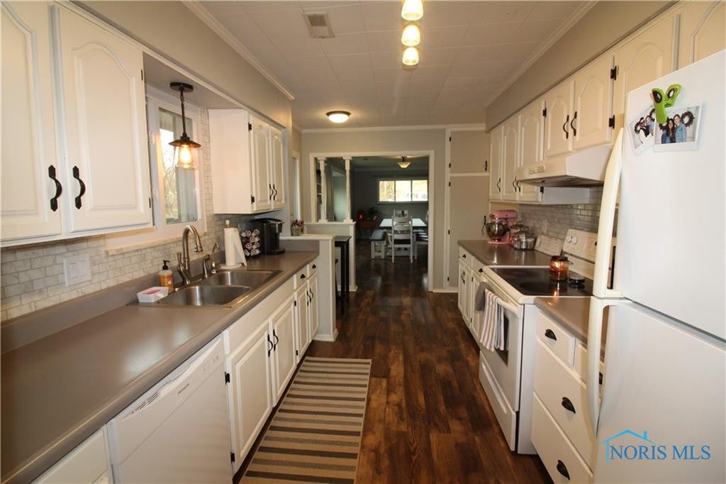 5945 Flanders Road Sylvania, OH 43560 - Photo 11 of 35 Gallery Image 11