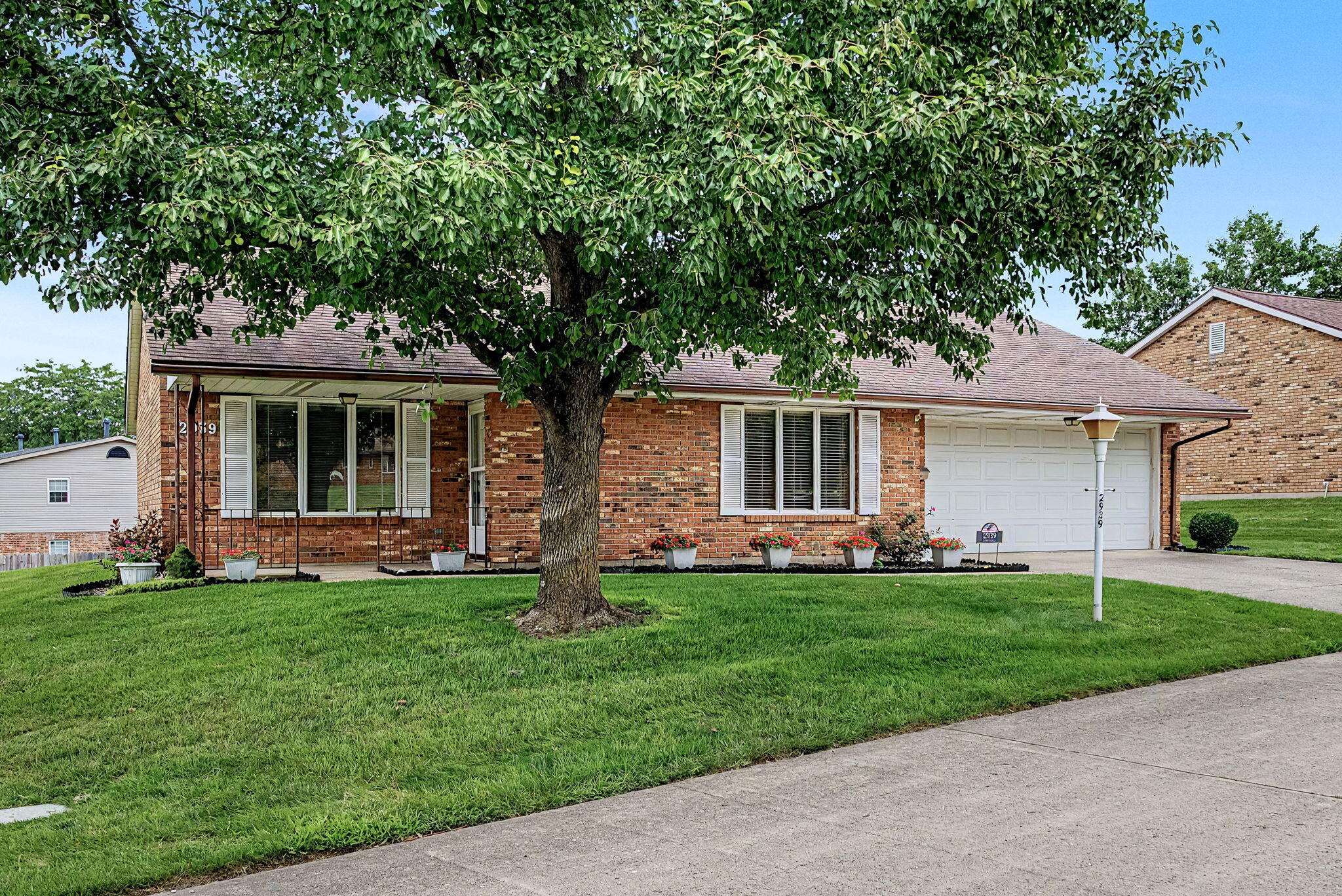 4-web-or-mls-2939-avery-cir