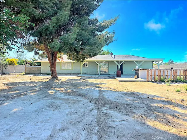 $2,595 | 41020 163rd Street East, Lancaster, CA 93535