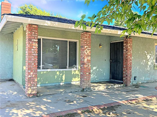 $2,595 | 41020 163rd Street East, Lancaster, CA 93535