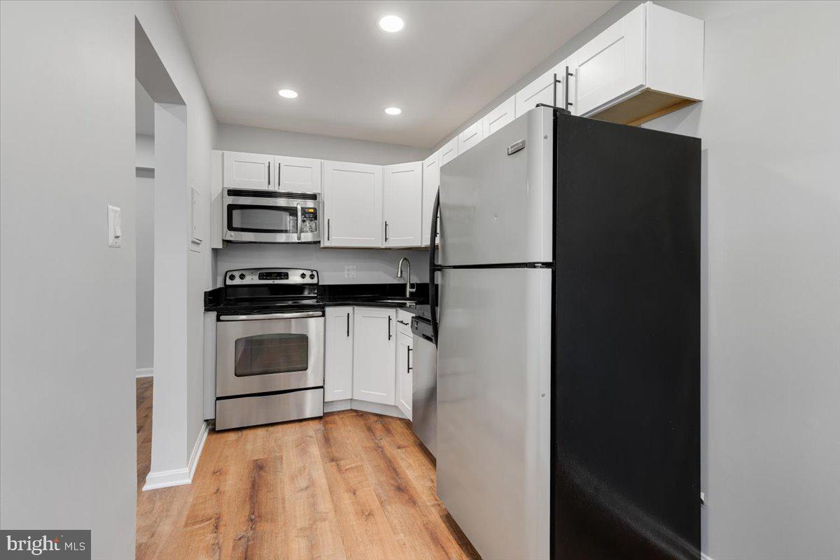 1909 North Rhodes Street, Unit 25 Arlington, VA 22201 - Photo 11 of 30