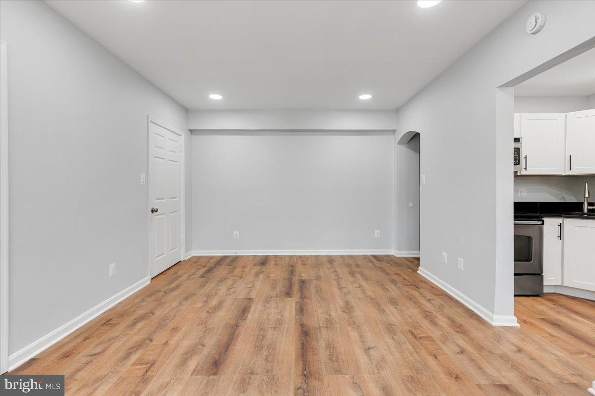 1909 North Rhodes Street, Unit 25 Arlington, VA 22201 - Photo 18 of 30