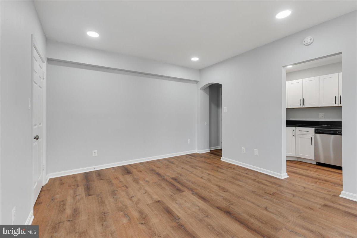1909 North Rhodes Street, Unit 25 Arlington, VA 22201 - Photo 23 of 30