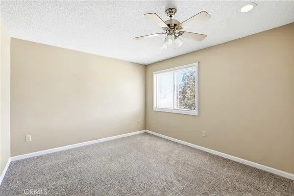 $449,000 | 19504 Dovetail Court, Tehachapi, CA 93561