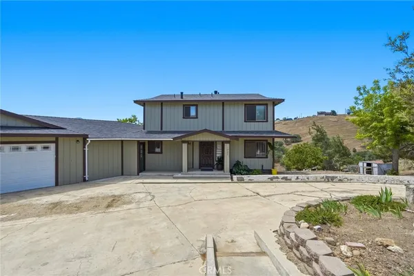 $449,000 | 19504 Dovetail Court, Tehachapi, CA 93561