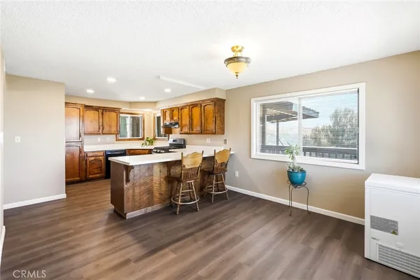 $449,000 | 19504 Dovetail Court, Tehachapi, CA 93561