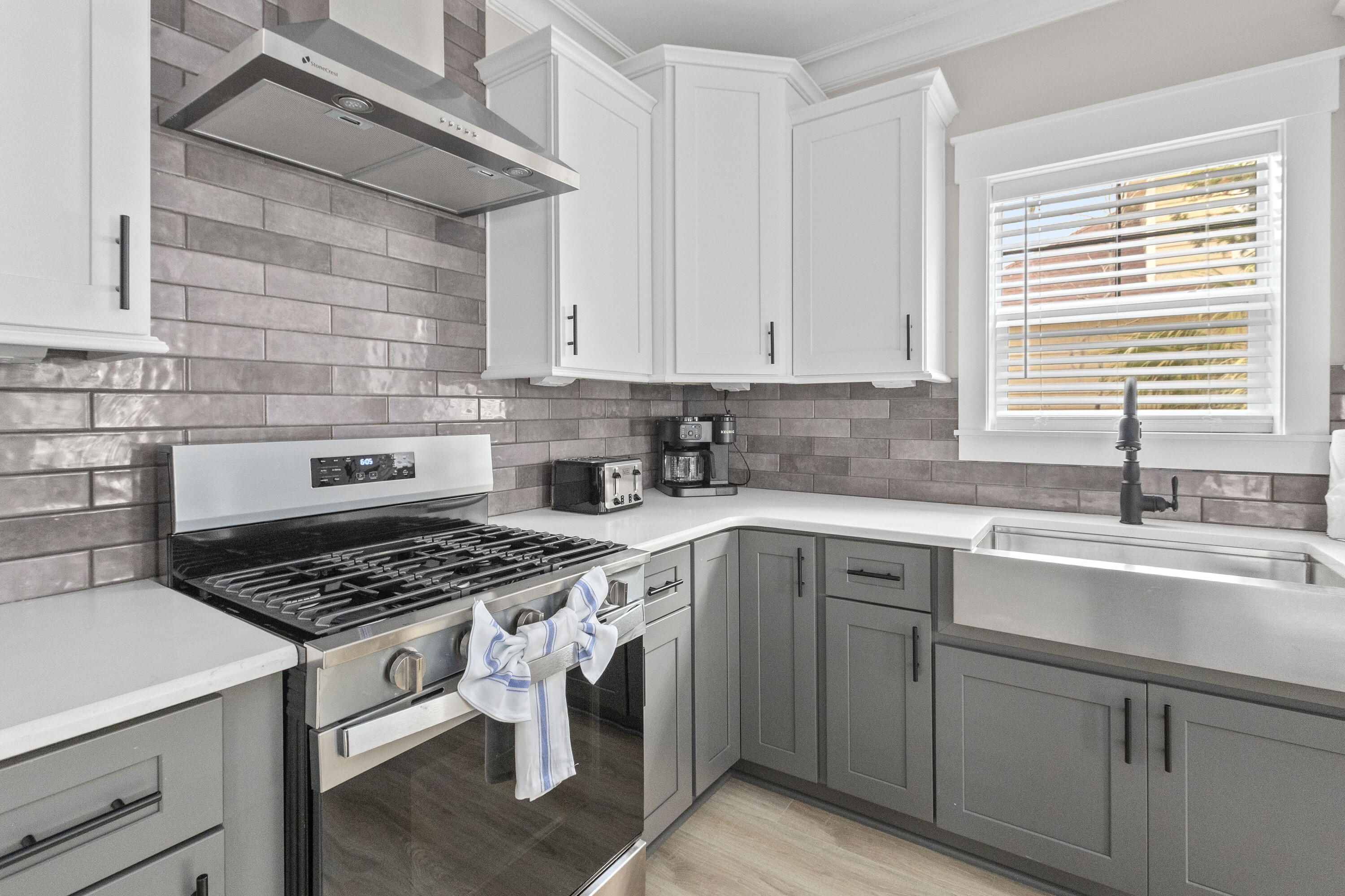 3506 Myrtle Street Edisto Island, SC 29438 - Photo 12 of 54 3506MyrtleSt-CasaVerdeMediaLLC13