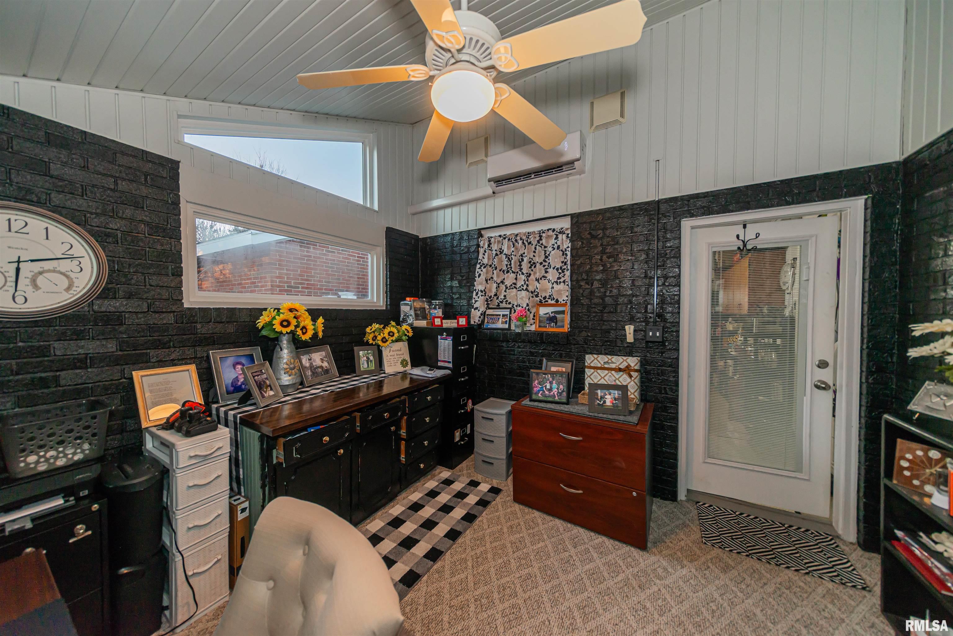 1903 East Richview Road Mount Vernon, IL 62864 - Photo 21 of 47 Gallery Image 21