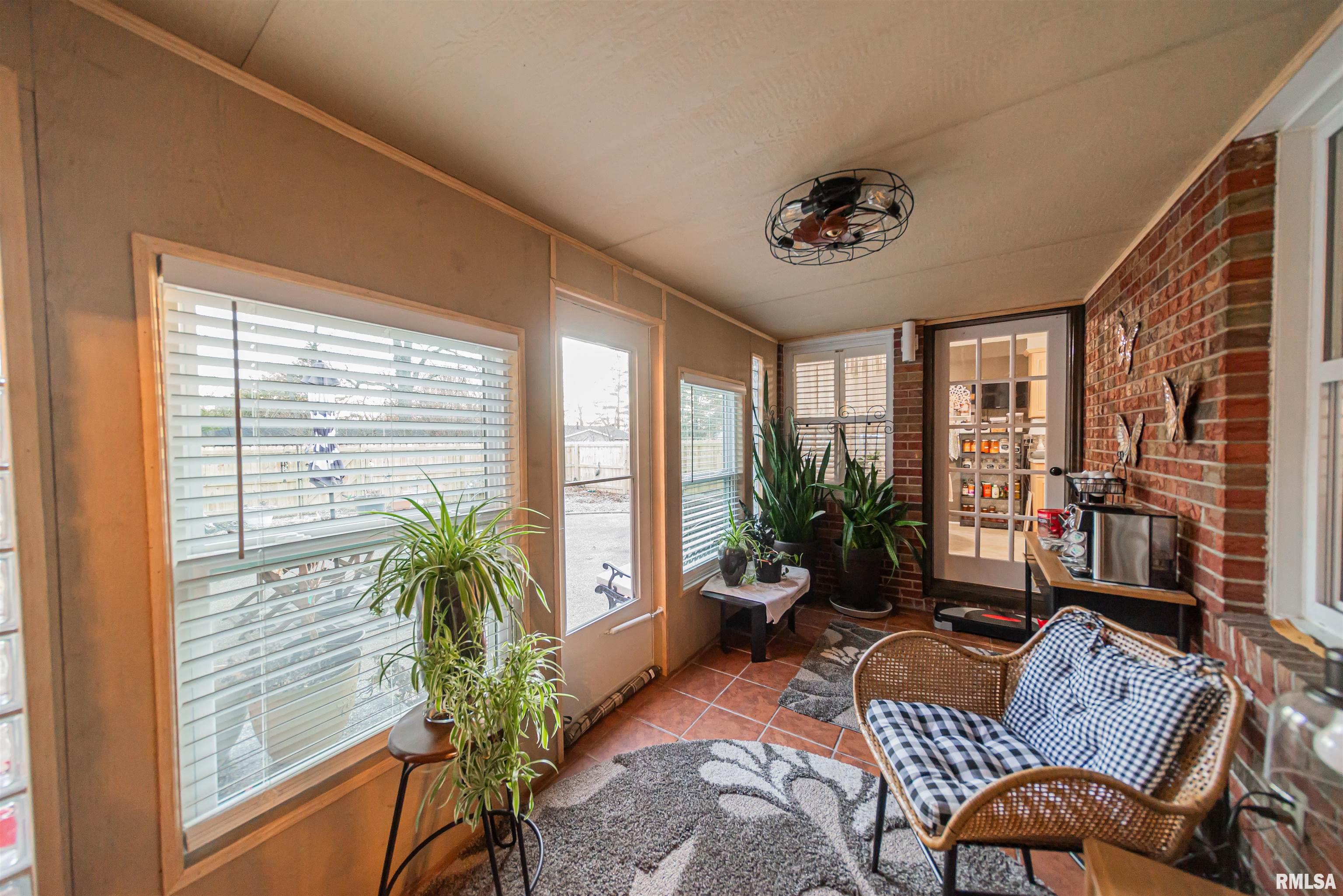1903 East Richview Road Mount Vernon, IL 62864 - Photo 22 of 47 Gallery Image 22