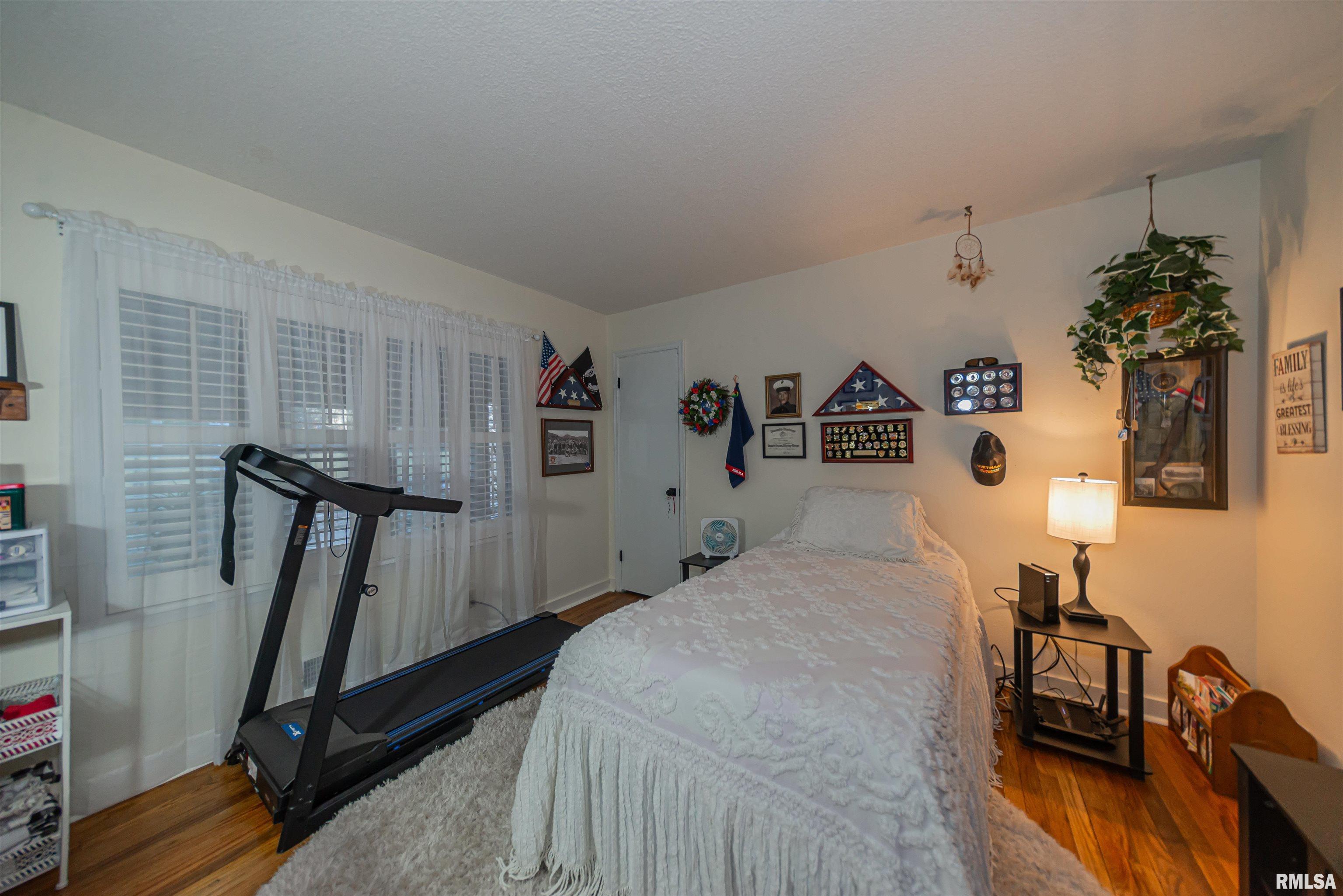 1903 East Richview Road Mount Vernon, IL 62864 - Photo 25 of 47 Gallery Image 25