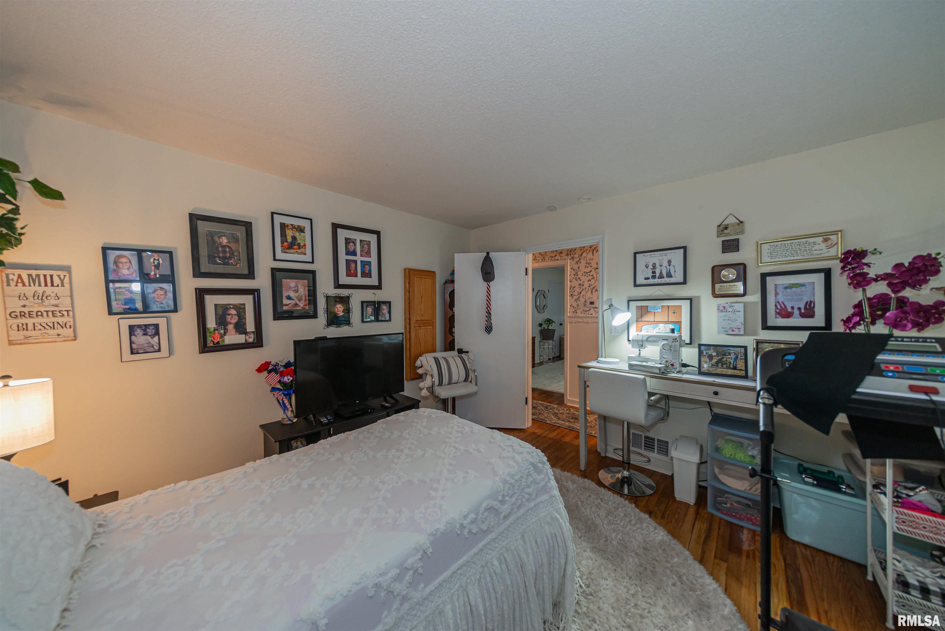 1903 East Richview Road Mount Vernon, IL 62864 - Photo 26 of 47 Gallery Image 26