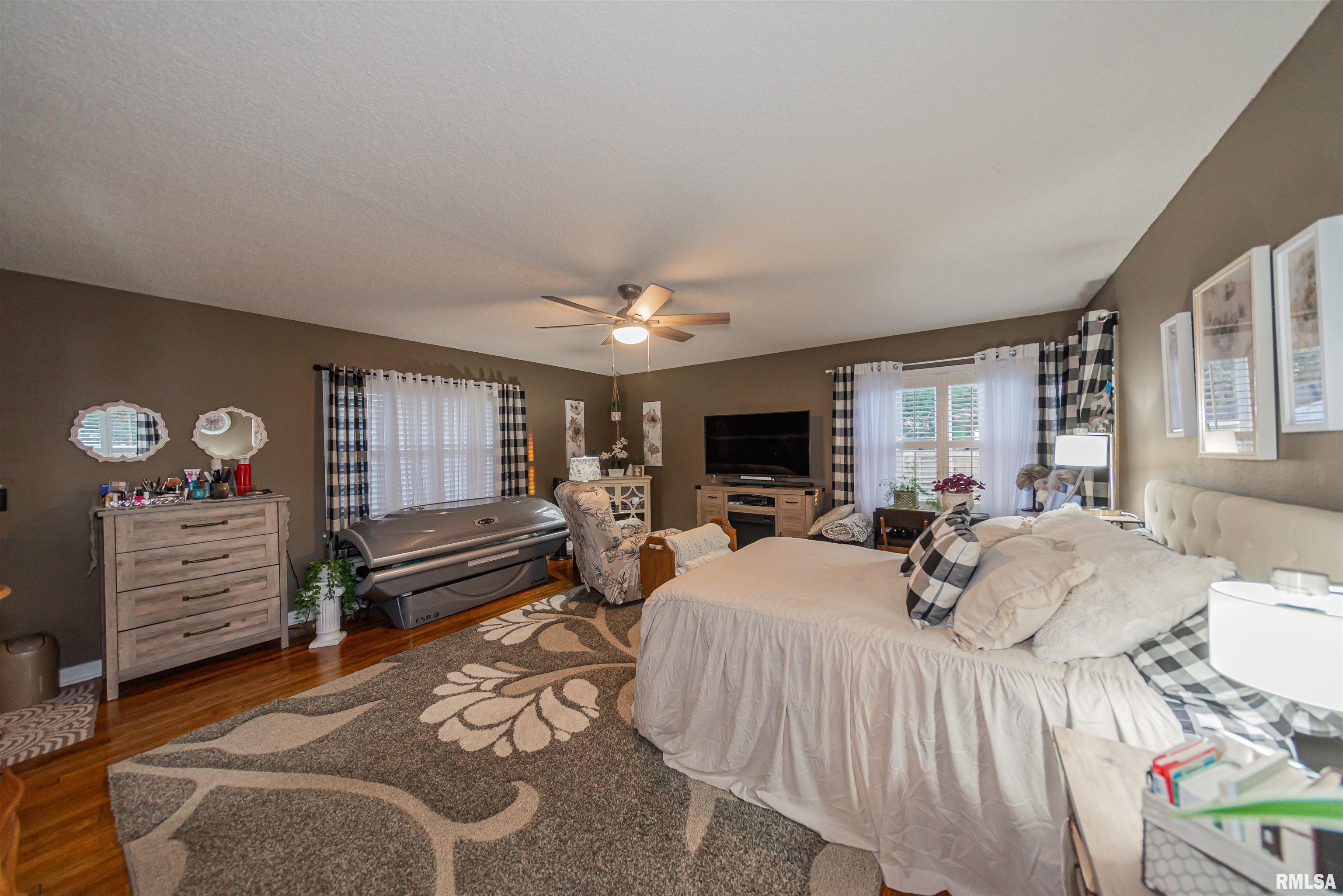 1903 East Richview Road Mount Vernon, IL 62864 - Photo 29 of 47 Gallery Image 29