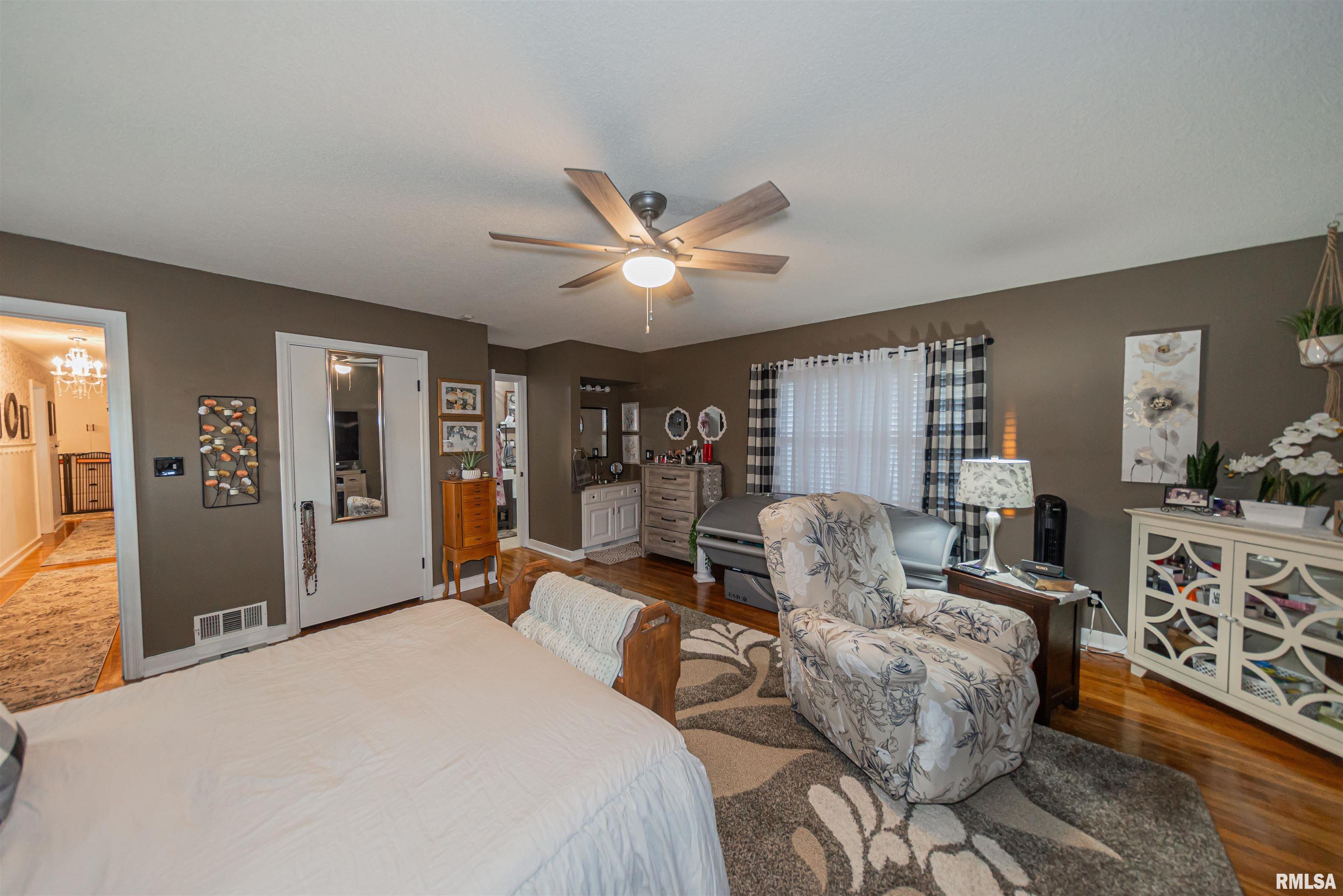 1903 East Richview Road Mount Vernon, IL 62864 - Photo 30 of 47 Gallery Image 30