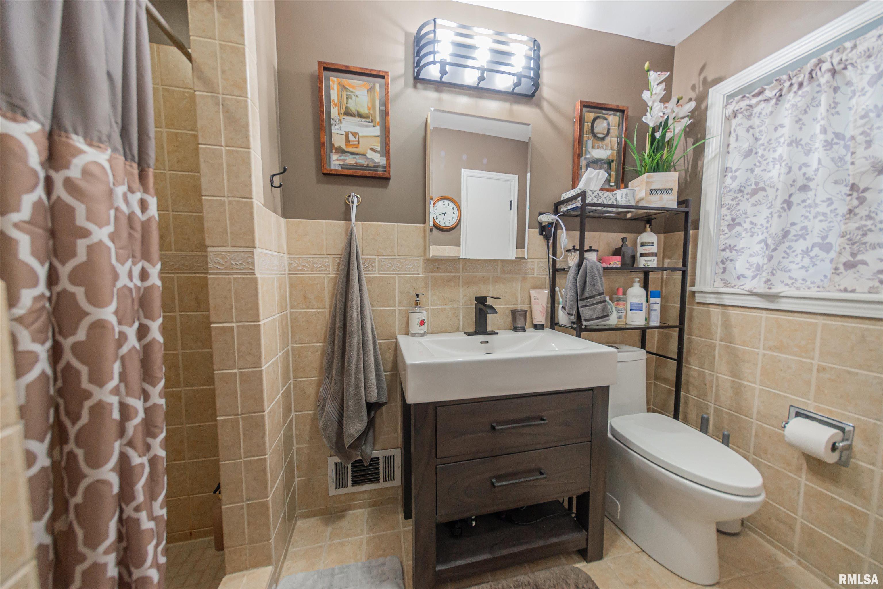 1903 East Richview Road Mount Vernon, IL 62864 - Photo 33 of 47 Gallery Image 33