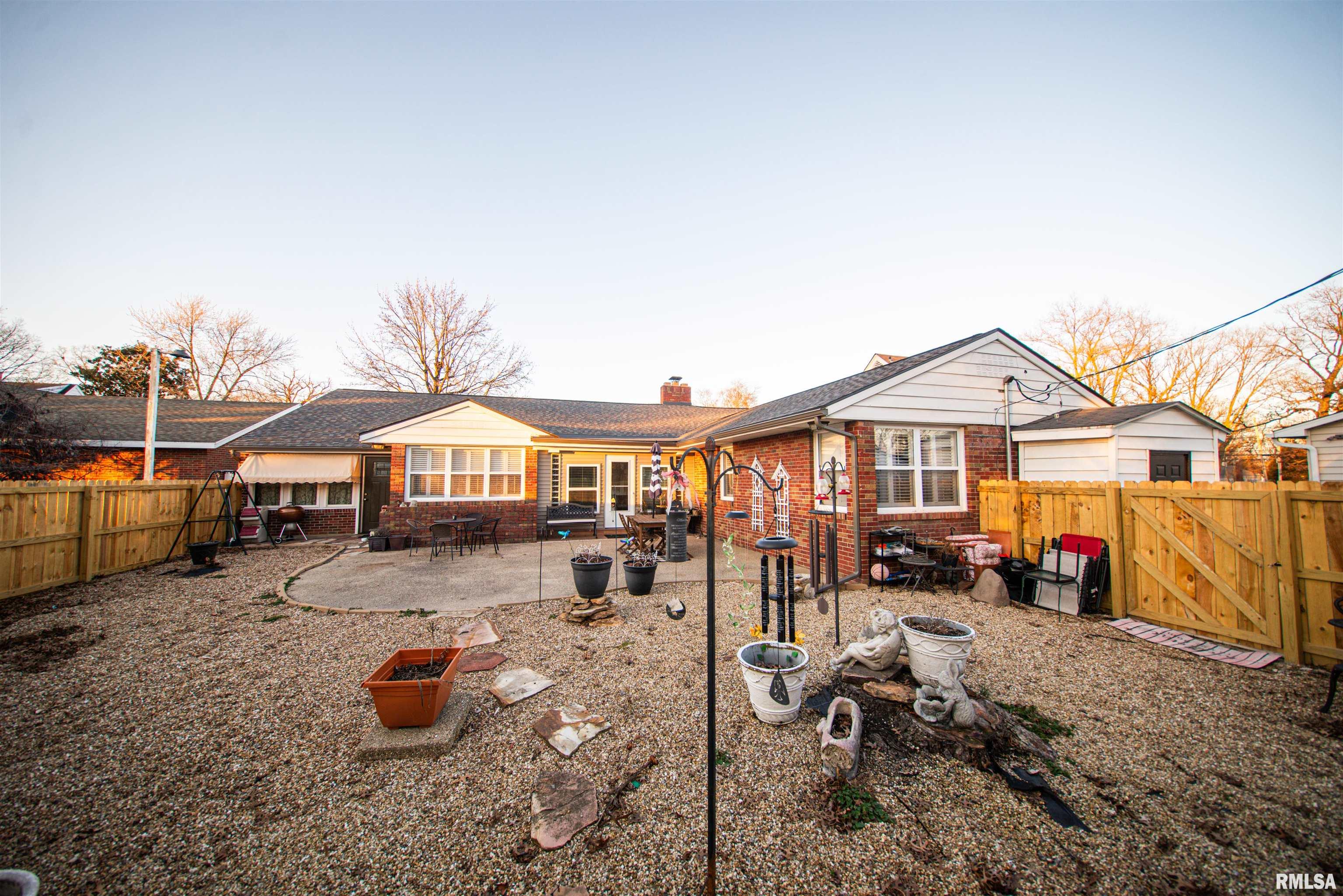 1903 East Richview Road Mount Vernon, IL 62864 - Photo 43 of 47 Gallery Image 43