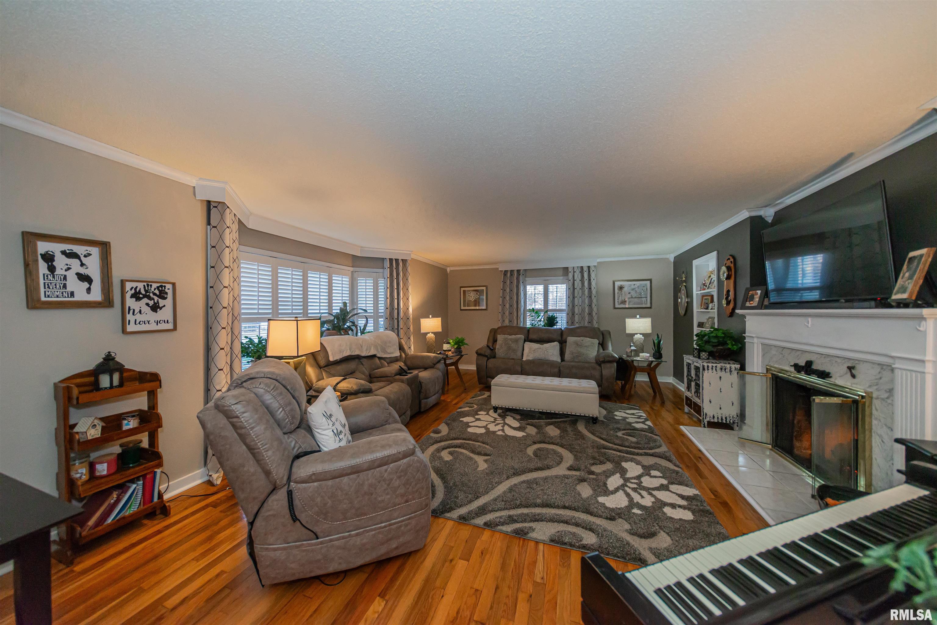 1903 East Richview Road Mount Vernon, IL 62864 - Photo 8 of 47 Gallery Image 8