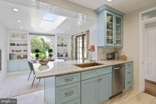 $8,000 | 3743 Upton Street Northwest, Washington, DC 20016