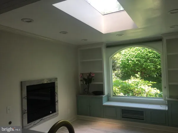 $8,000 | 3743 Upton Street Northwest, Washington, DC 20016