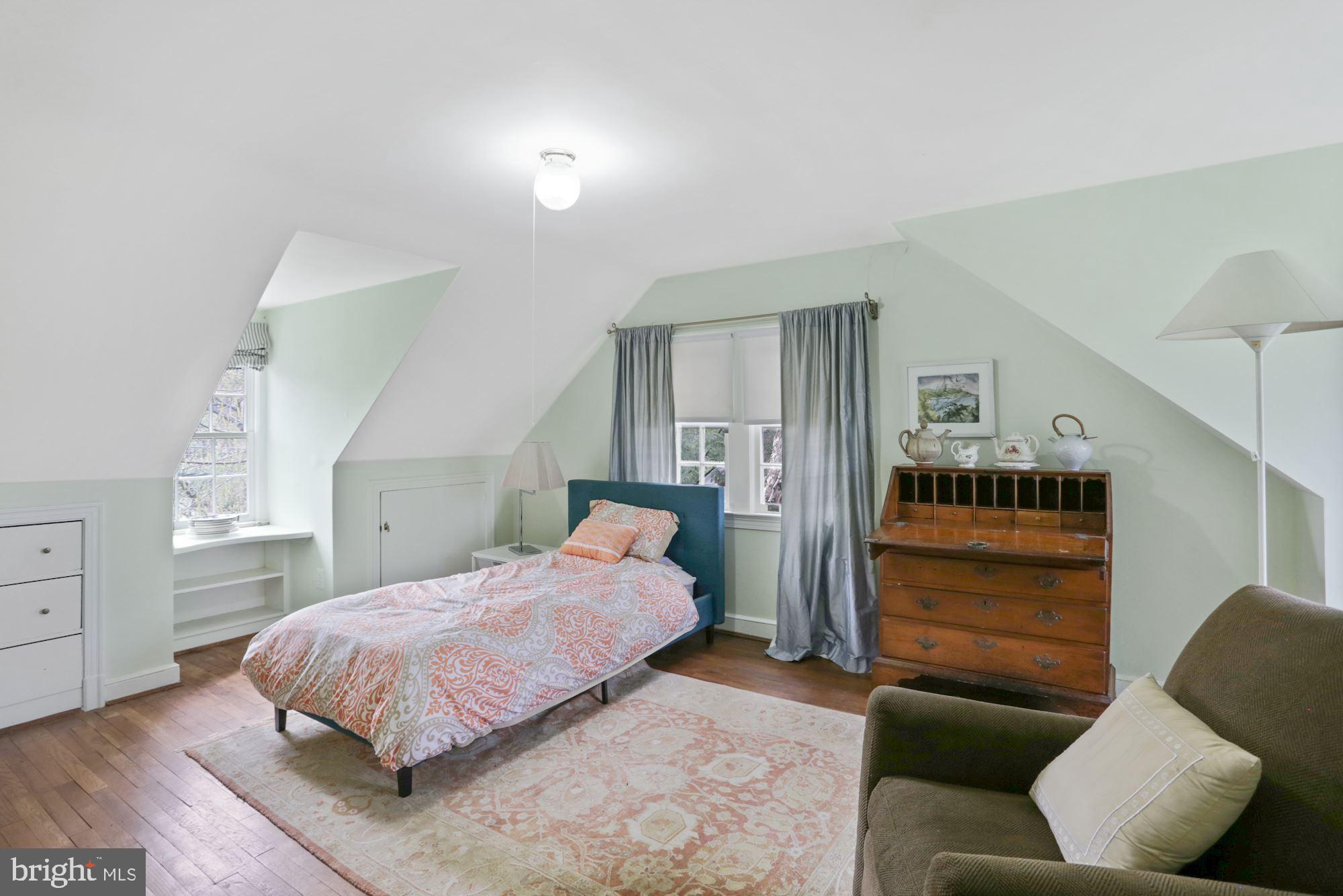 3743 Upton Street Northwest Washington, DC 20016 - Photo 27 of 35 Bedroom