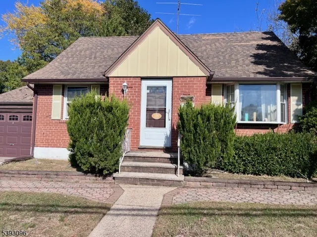 $599,999 | 195 River Lane, New Milford, NJ 07646