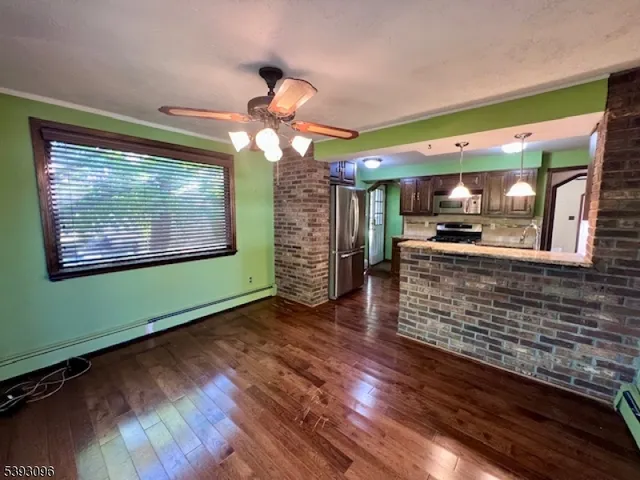 $599,999 | 195 River Lane, New Milford, NJ 07646