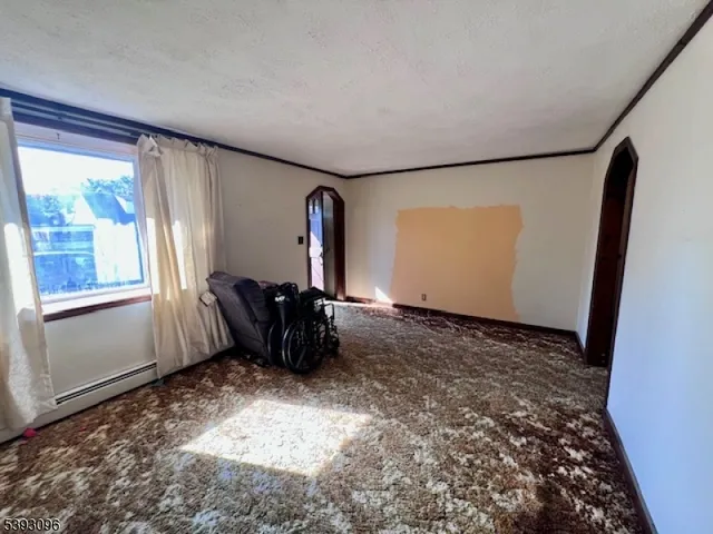 $599,999 | 195 River Lane, New Milford, NJ 07646