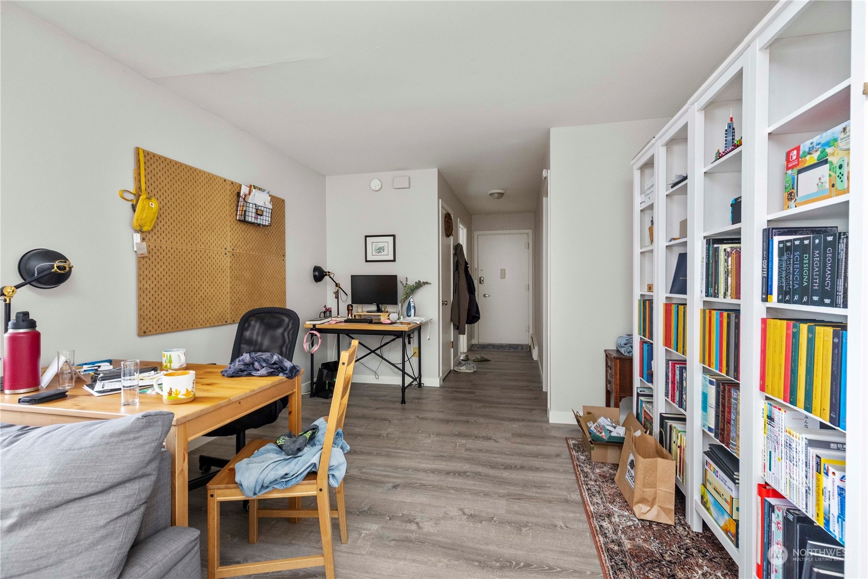 601 East Roy Street Seattle, WA 98102 - Photo 19 of 26 a view of a workspace with furniture and toys