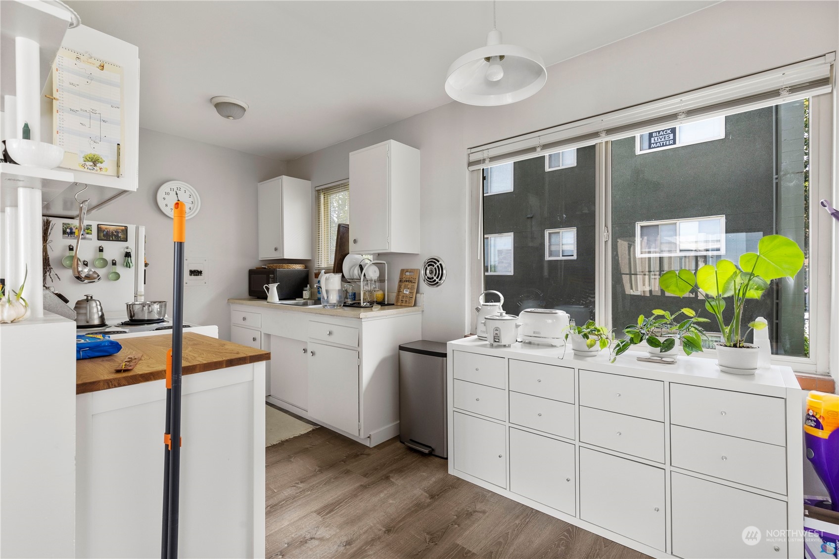 601 East Roy Street Seattle, WA 98102 - Photo 22 of 26
