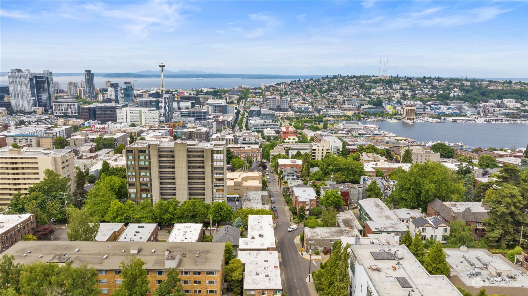 601 East Roy Street Seattle, WA 98102 - Photo 5 of 26 an aerial view of a city