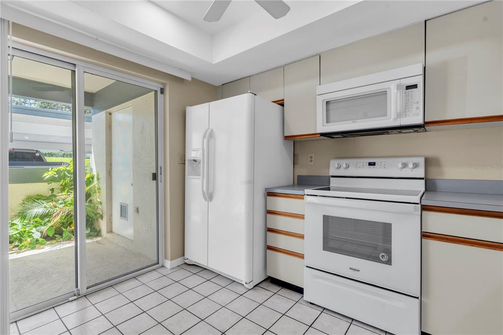 1377 McMullen Booth Road Clearwater, FL 33759 - Photo 6 of 42