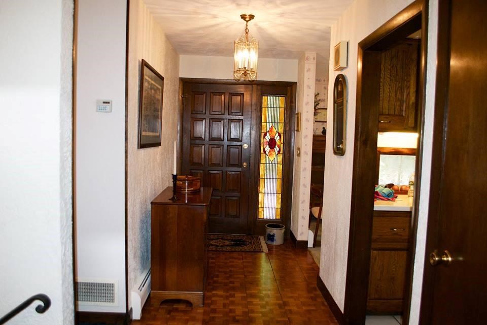125 Franklin Road Scituate, RI 02825 - Photo 3 of 39