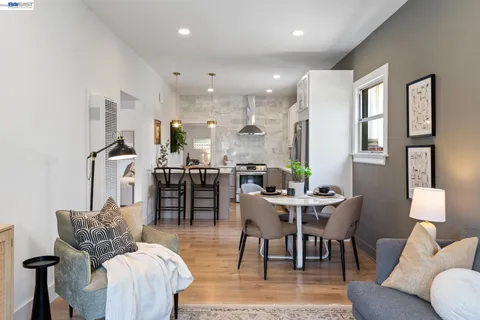 $828,000 | 2617 Santa Clara Avenue, Alameda, CA 94501