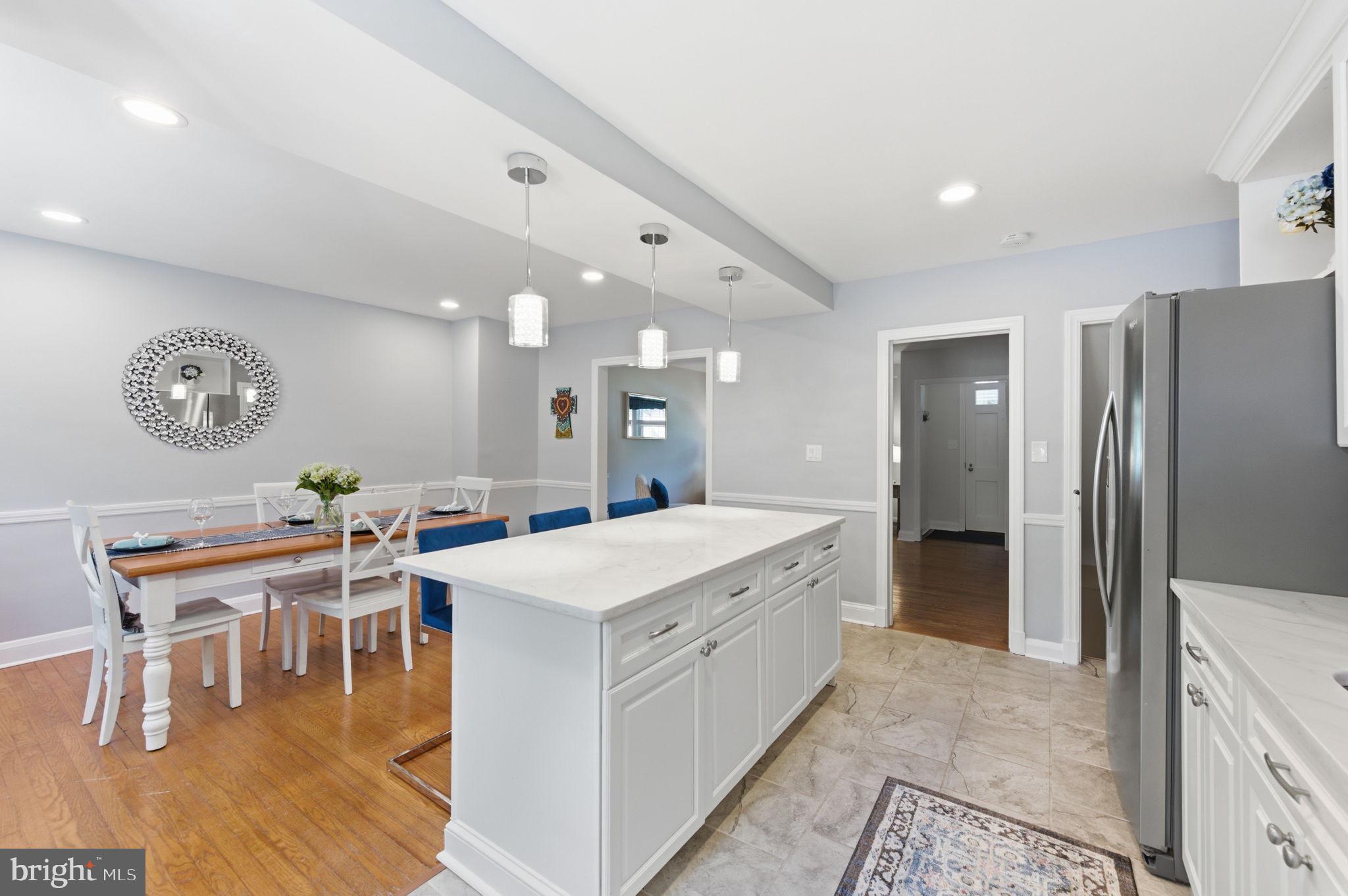 6467 Blenheim Road Baltimore, MD 21212 - Photo 10 of 61 Another view- Island