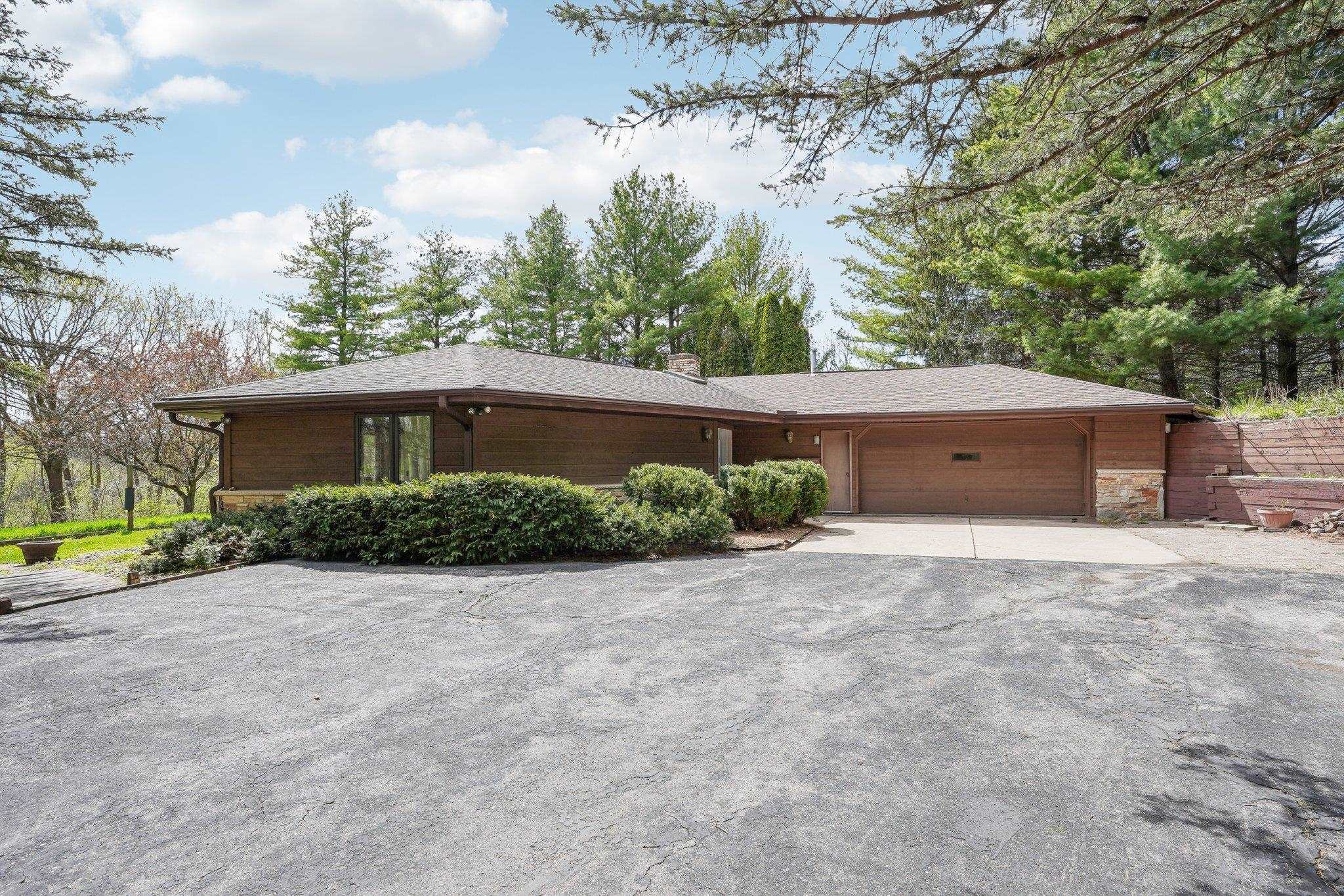 2717 Cross Country Road Verona, WI 53593 - Photo 1 of 1 Gallery Image 1