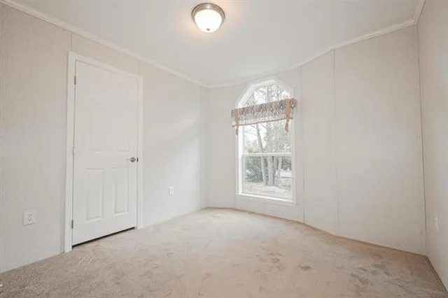 $159,900 | 33 Longbow Drive, Conway, NH 03860