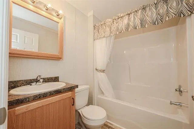 $159,900 | 33 Longbow Drive, Conway, NH 03860