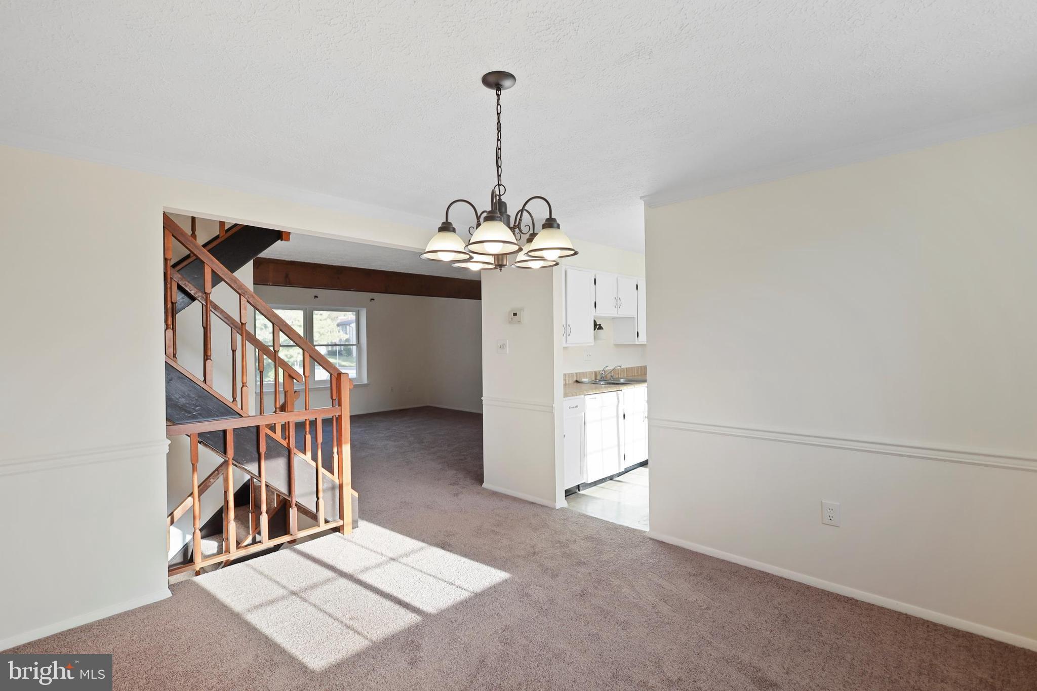 1782 Springfield Lane Frederick, MD 21702 - Photo 4 of 30 Gallery Image 4