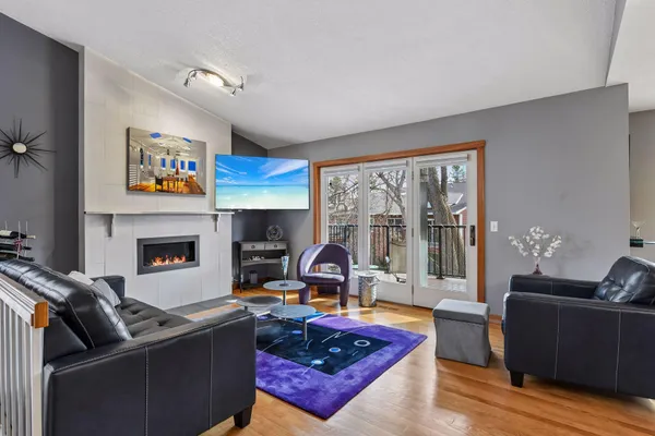 $595,000 | 3433 St Louis Avenue, Minneapolis, MN 55416