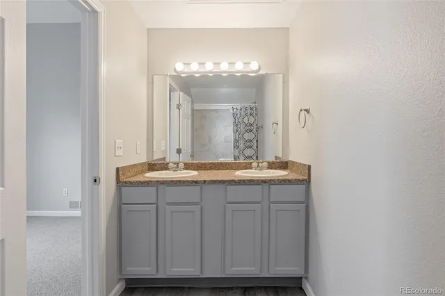 $375,000 | 983 South Zeno Way, Aurora, CO 80017