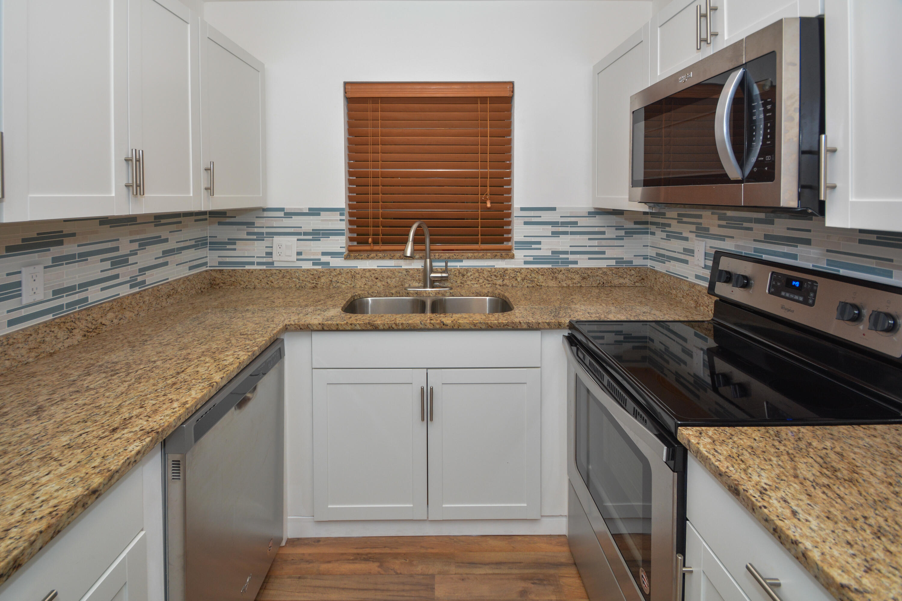 1251 Northwest 13th Street, Unit 436 Boca Raton, FL 33486 - Photo 6 of 17 1251 NW 13th St_#436_Cyndi Avant_14