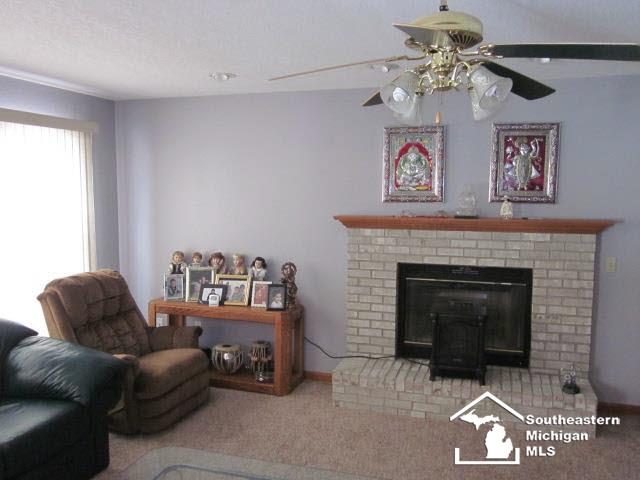 6752 Lockmill Road Temperance, MI 48182 - Photo 8 of 18 20397696-7.JPG