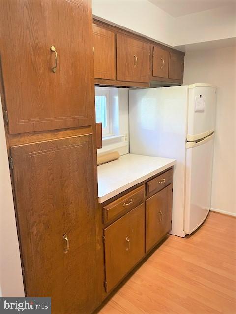 15070 Haslemere Court, Unit 262F Silver Spring, MD 20906 - Photo 5 of 31 KITCHEN